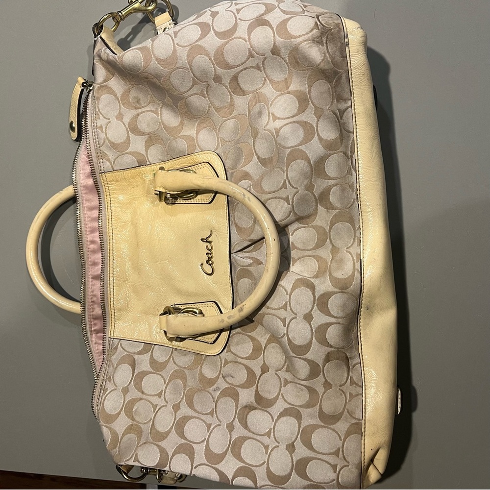 Coach Beige and Cream Signature Tote Bag- ROUGH Condtion